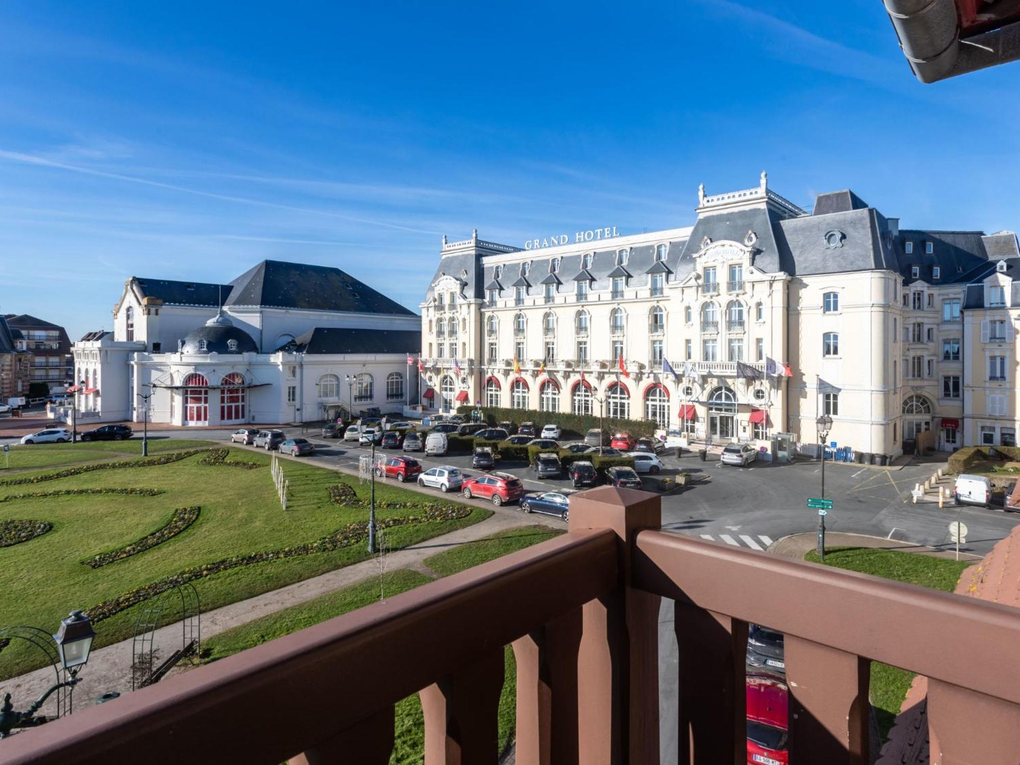 Apartment Le Normandie Home By Interhome Cabourg Dış mekan fotoğraf